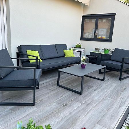 שיופוק Noemi89 Apartman מראה חיצוני תמונה