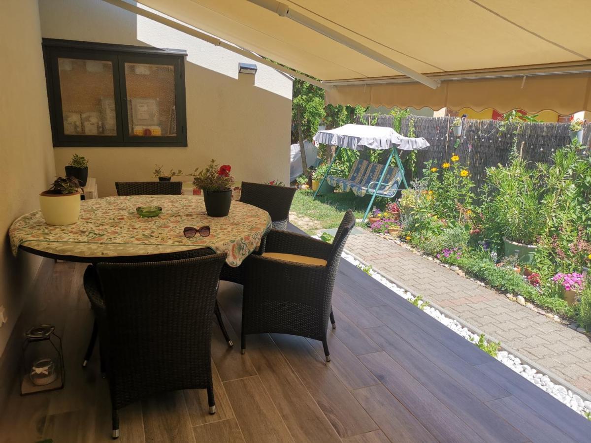 שיופוק Noemi89 Apartman מראה חיצוני תמונה